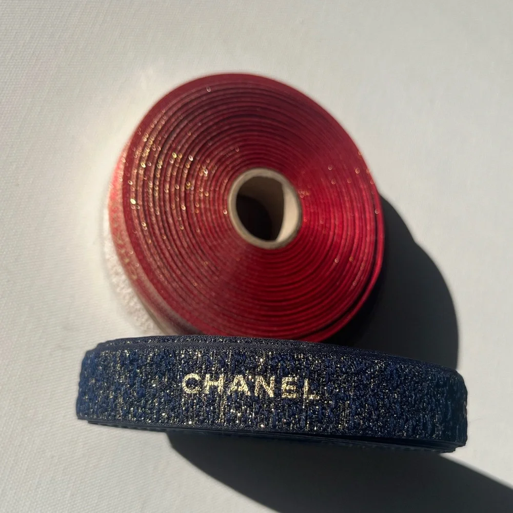 CHANEL blue navy